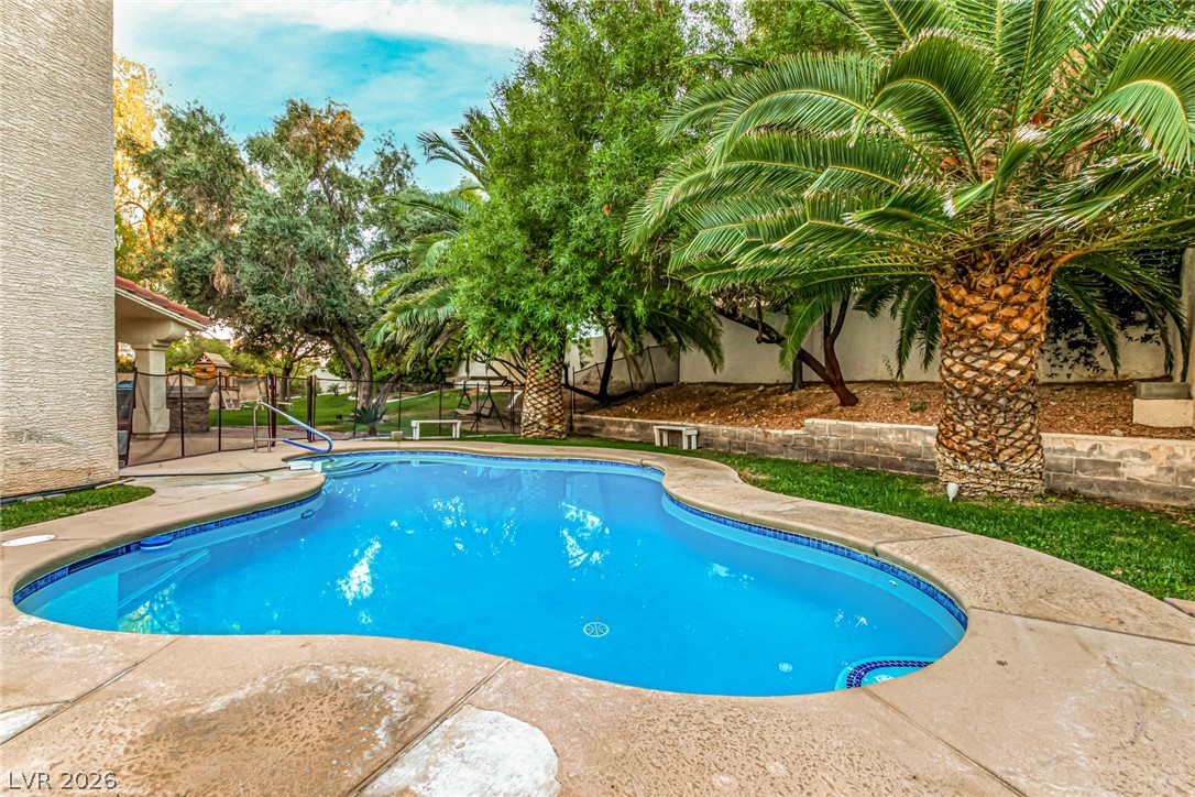 1413 Splendido Drive — photo