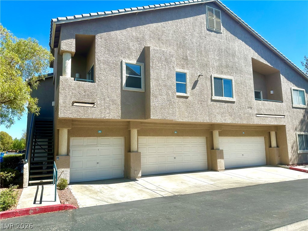 2100 Jade Creek Street 202 — photo