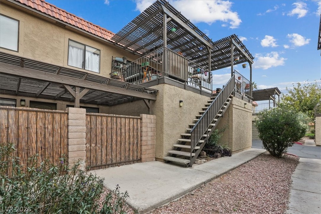 1853 Mimosa Court — photo
