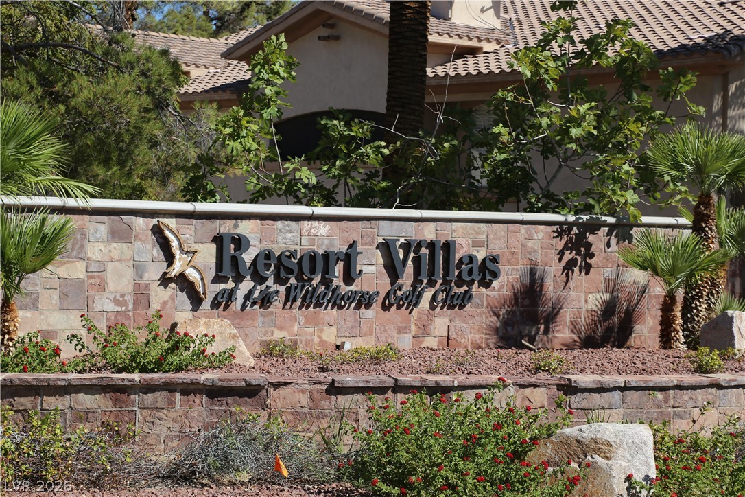 2050 West Warm Springs Road 4421 — photo