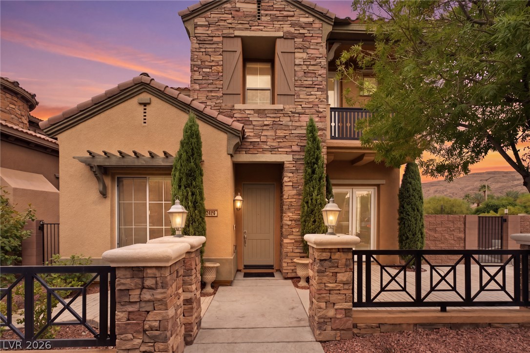 2450 Granada Bluff Court — photo