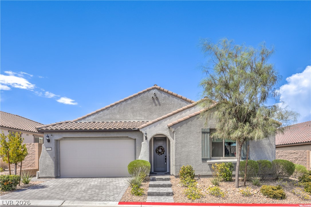 9952 Pine Trail Avenue — photo