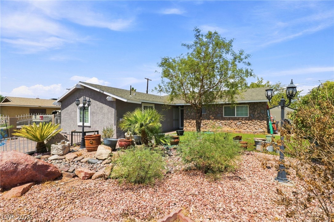 6232 McAllister Avenue — photo