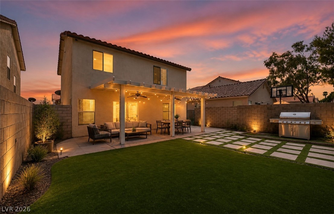 8616 Majestic Pine Avenue — photo