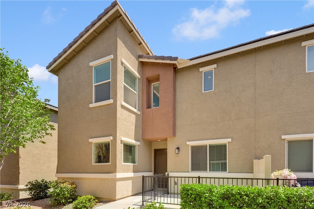 12185 Scarlet Ember Road 1 — photo