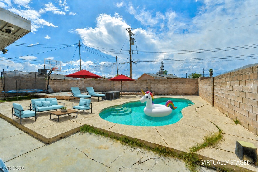 712 Harper Circle — photo