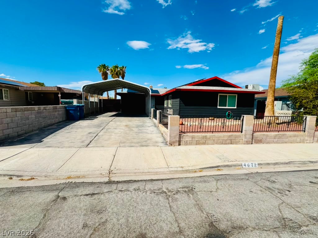4672 Newton Drive — photo
