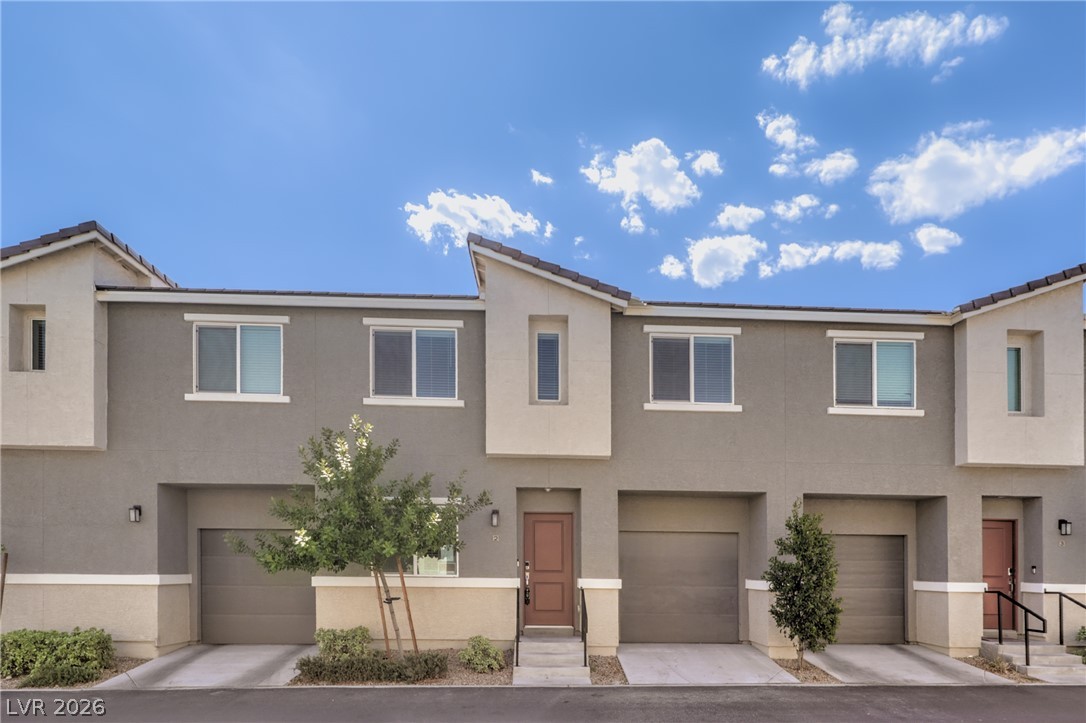 2727 Tahiti Grape Way 2 — photo