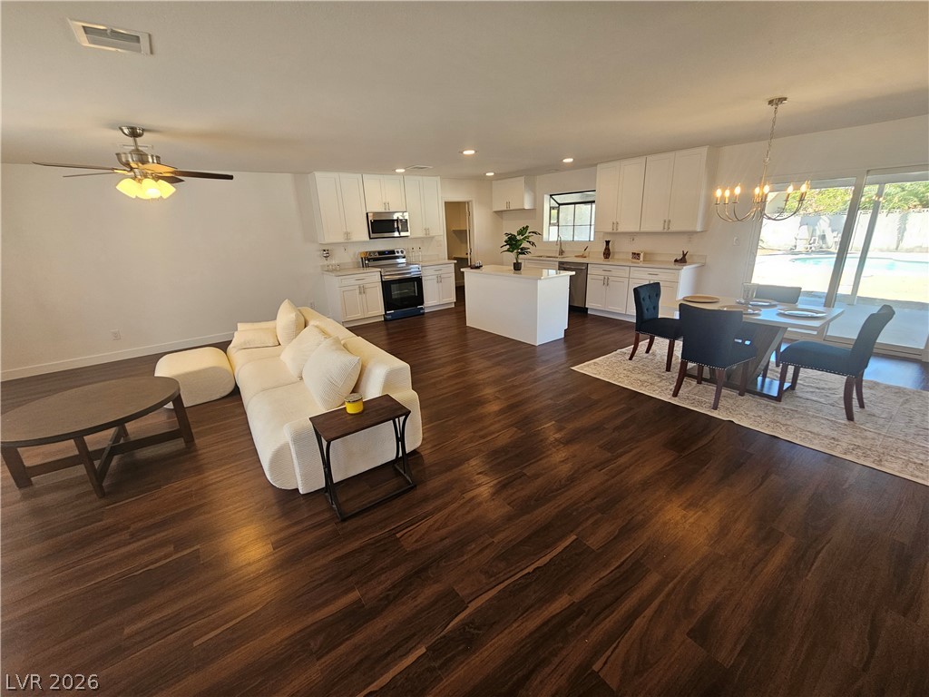 1580 Quarter Horse Drive — photo