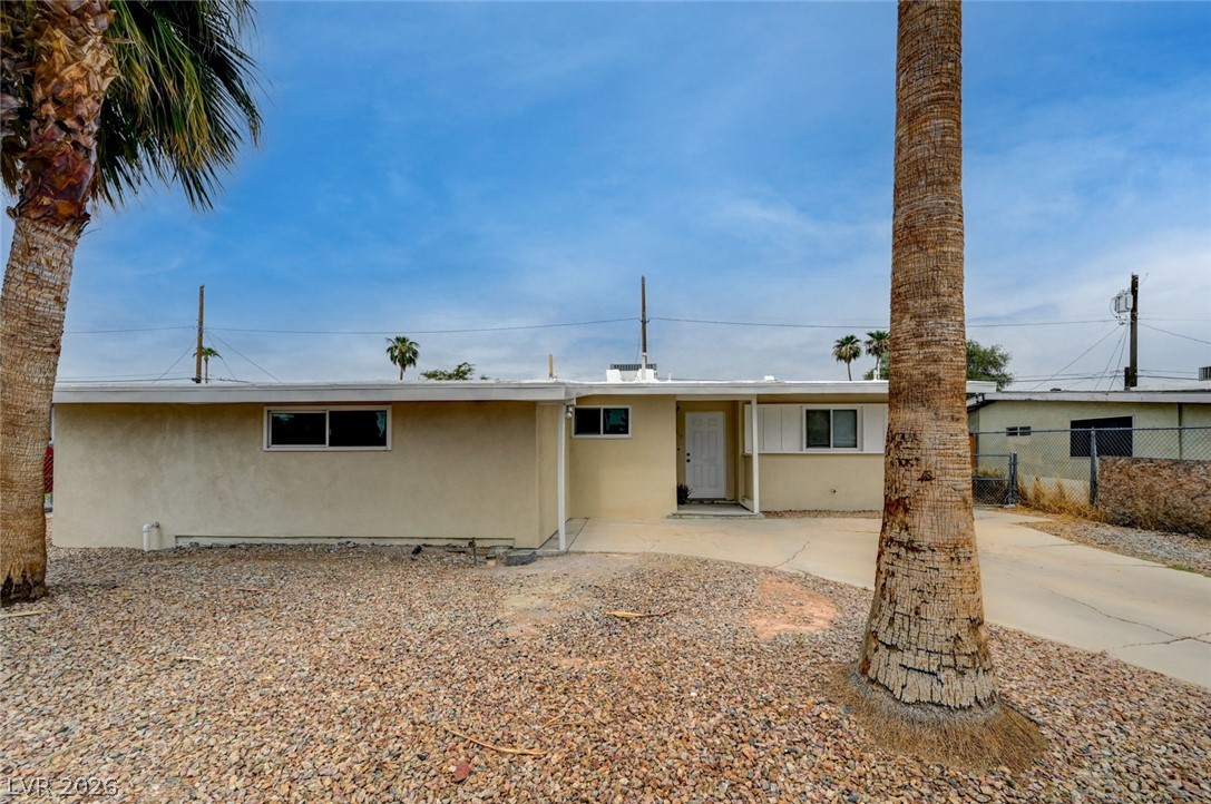 2317 Howard Drive — photo