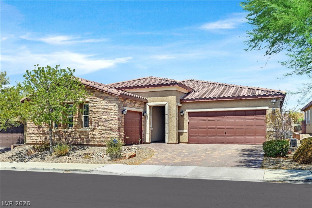 1659 Flores Lane — photo