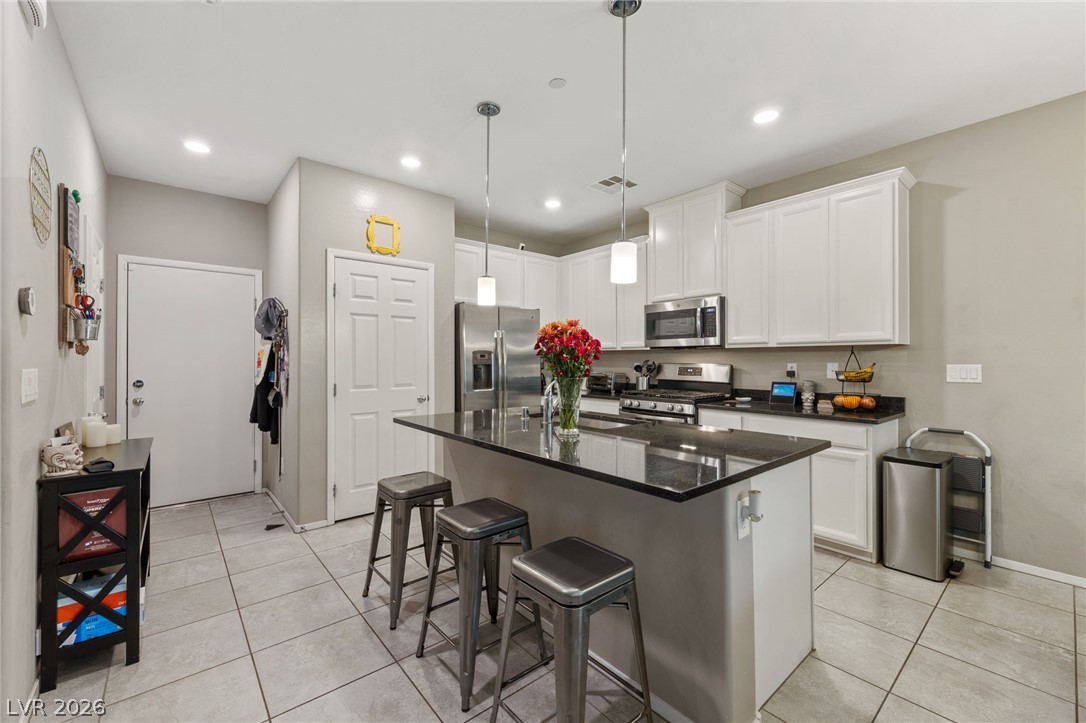 8466 Classique Avenue 104 — photo