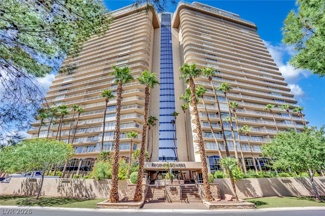 3111 Bel Air Drive 18F — photo