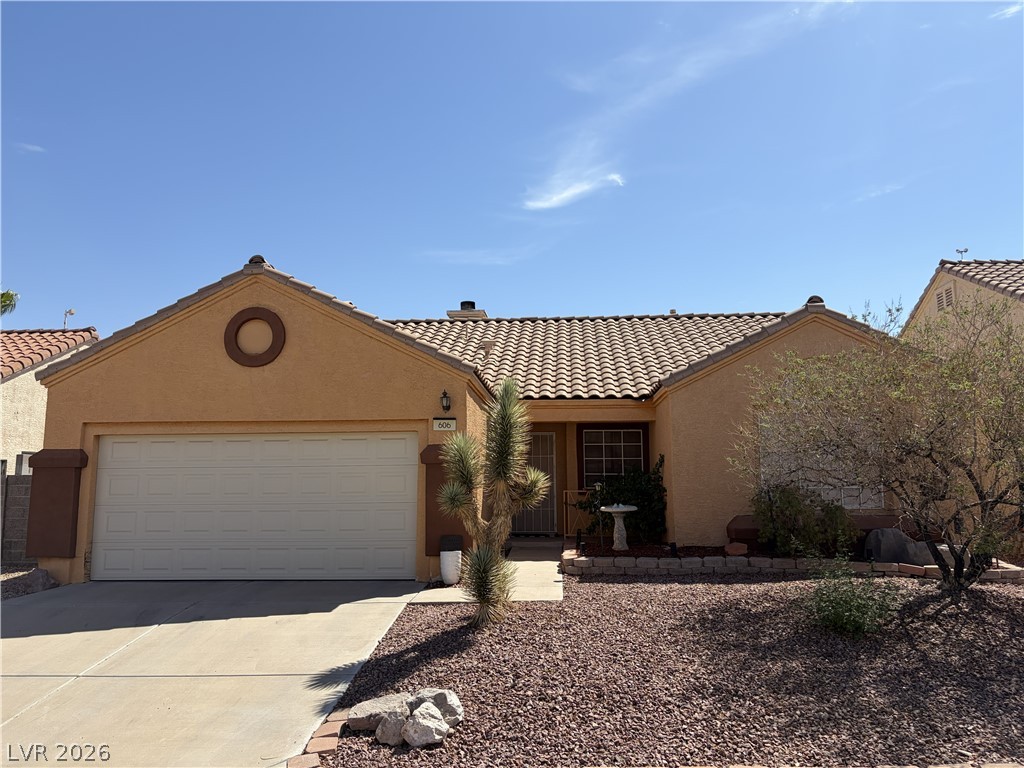 606 Lively Fiesta Way — photo