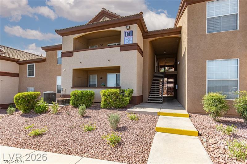 231 West Horizon Ridge Parkway 1126 — photo
