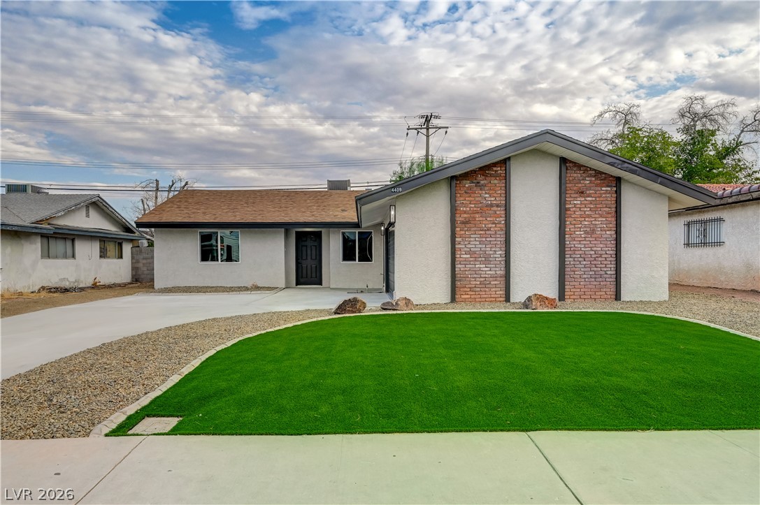 4409 Saint Andrews Circle — photo