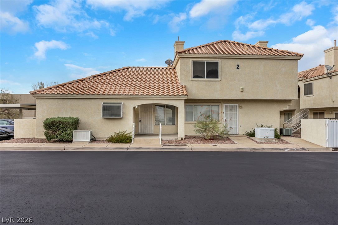 657 Anne Lane 657 — photo