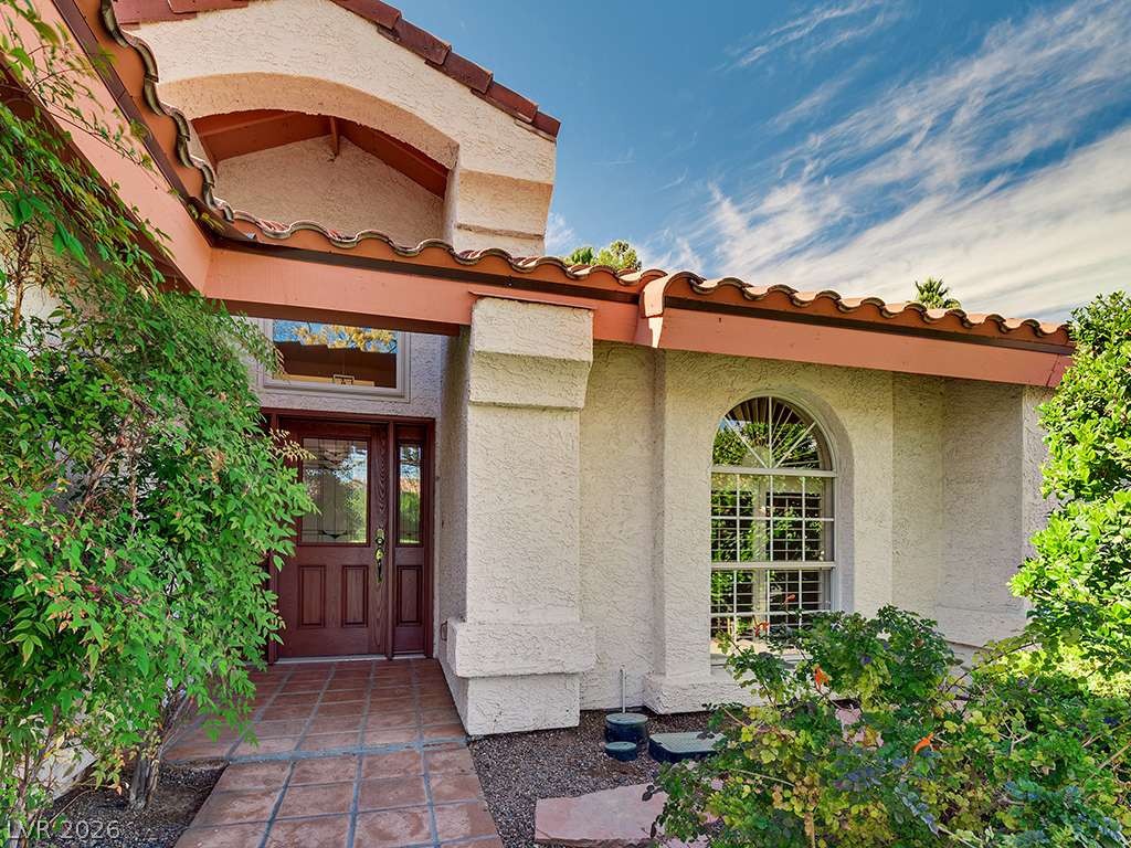 69 Chesney Drive — photo