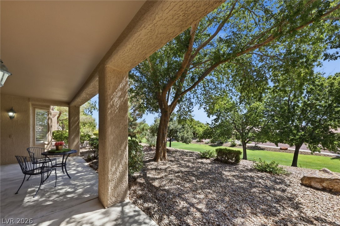 2548 Highvale Drive — photo