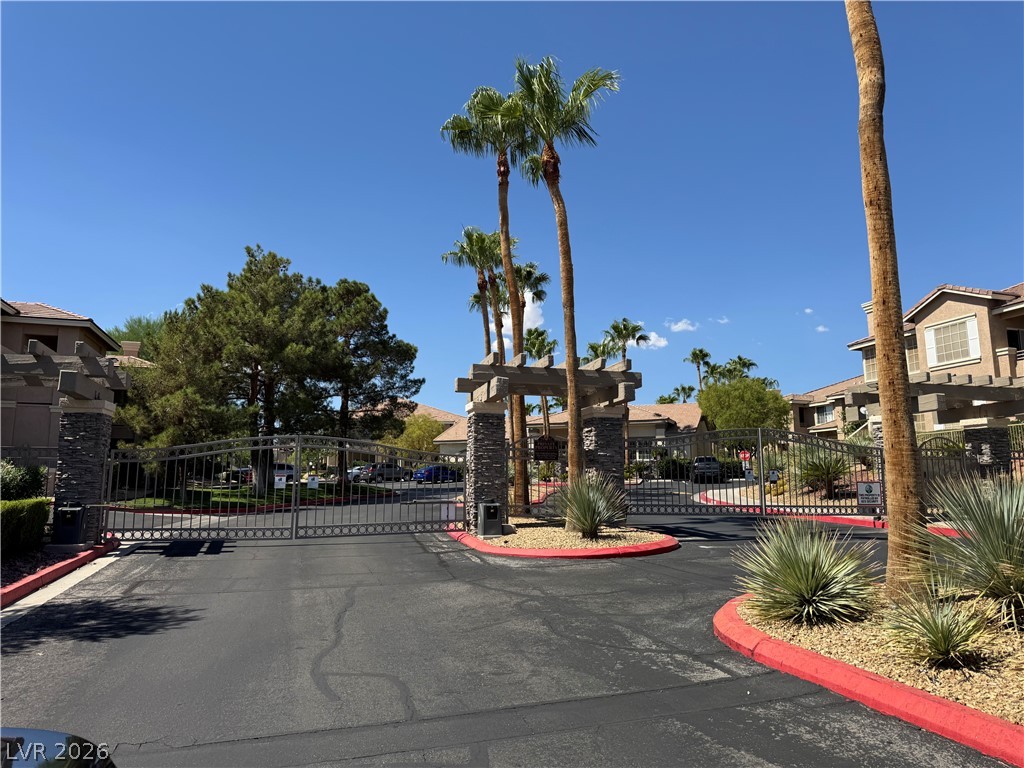 9901 Trailwood Drive 2164 — photo