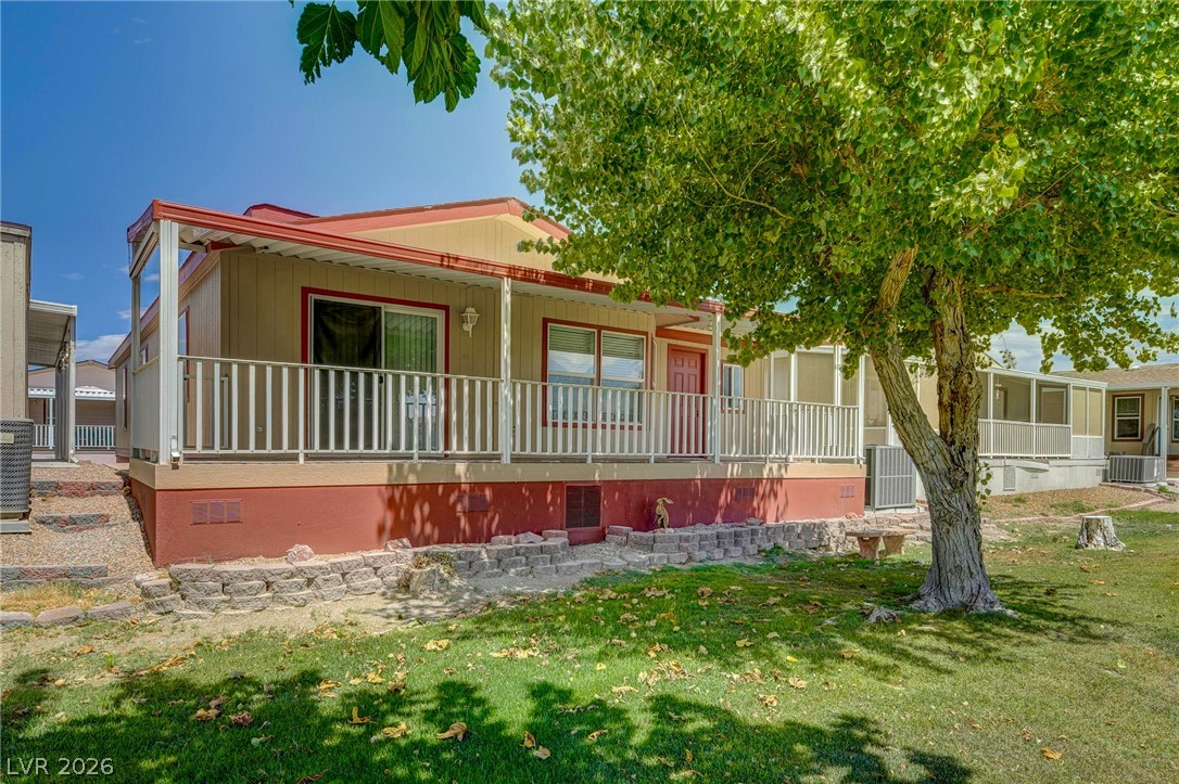 840 Montecito Drive — photo