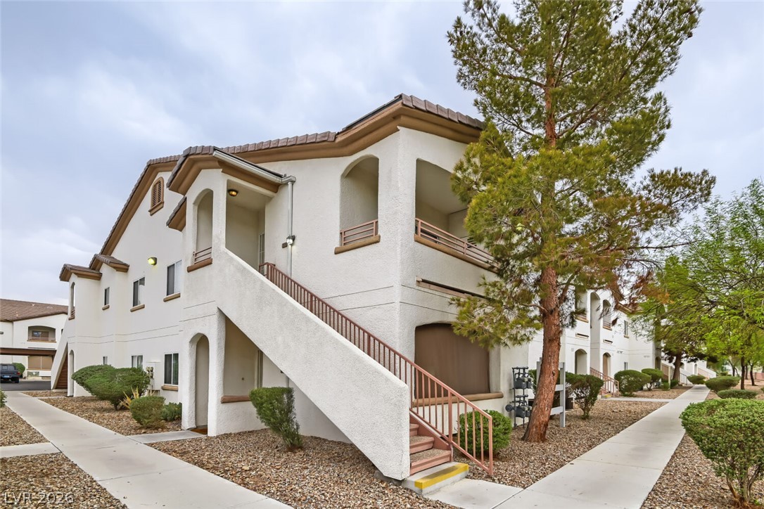 5650 Sahara Avenue 1055 — photo