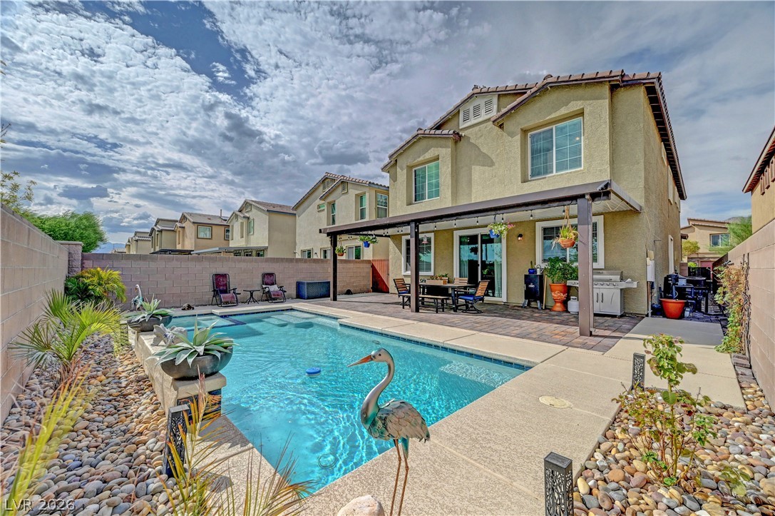 4439 Stardusk Falls Avenue — photo