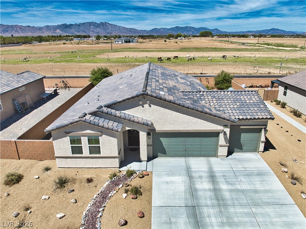 5562 South Chippewa Street — photo