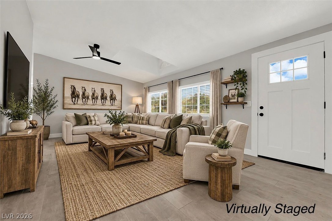 81 East Stagecoach Road — photo