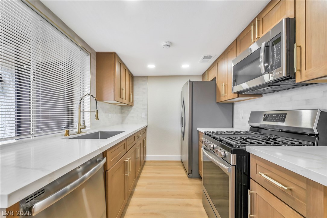 1405 Vegas Valley Drive 51 — photo