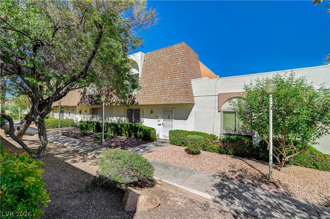 3447 Garden East Drive — photo