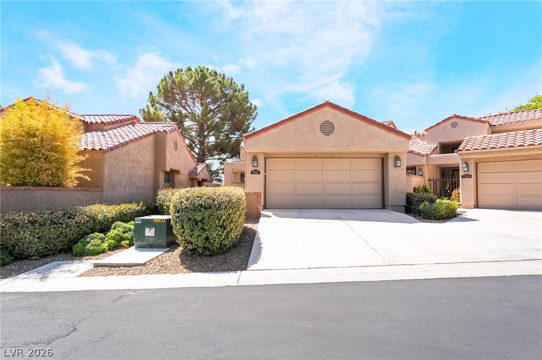 7307 Mission Hills Drive — photo