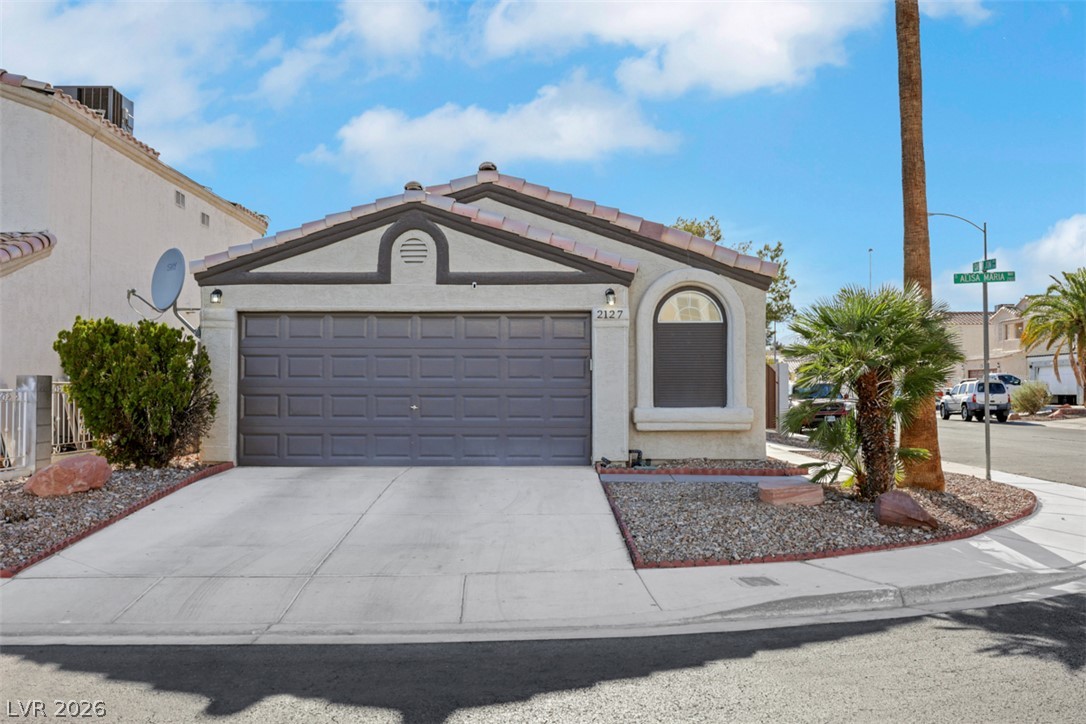 2127 Alisa Maria Way — photo