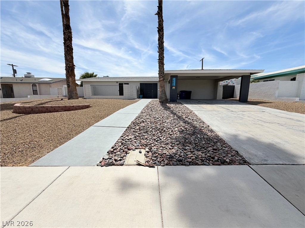 1483 Pawnee Drive — photo