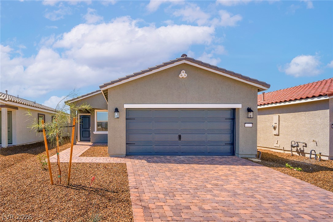 6745 Magnolia River Avenue — photo