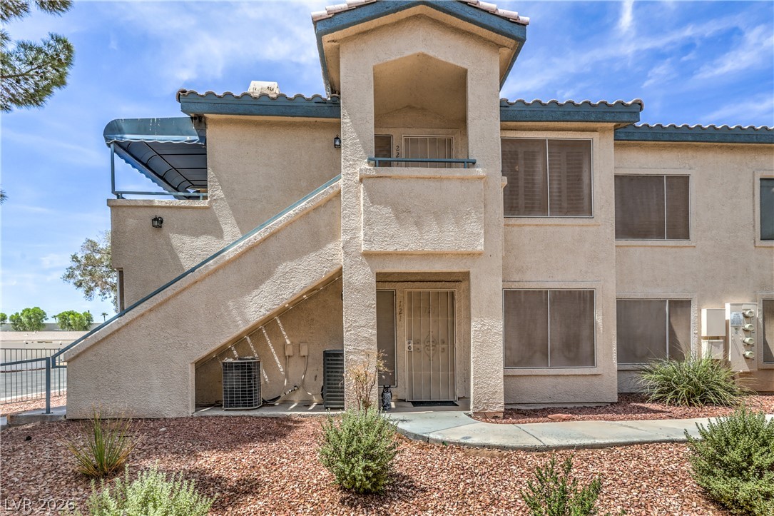 3425 East Russell Road 221 — photo