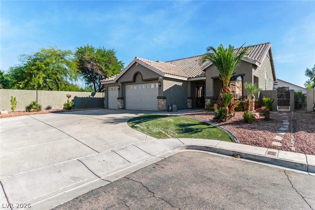 8702 Country Ridge Court — photo