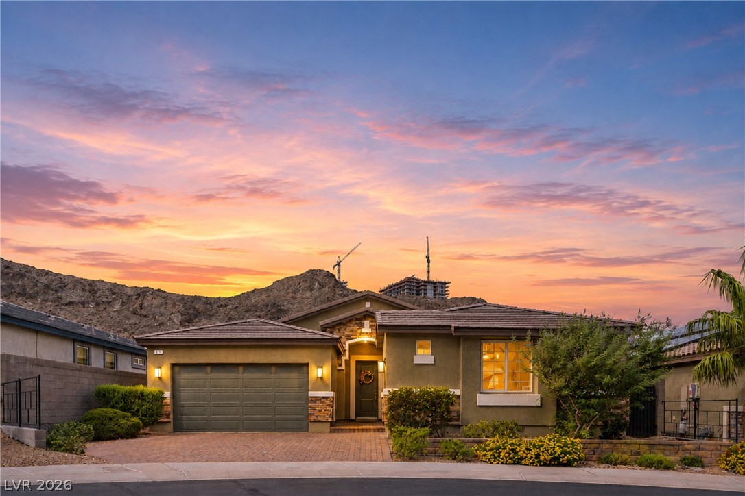 417 Oakey Crest Ridge Street — photo