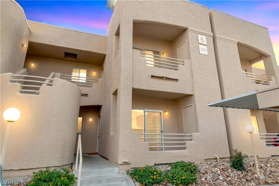 2243 Aspen Mirror Way 102 — photo