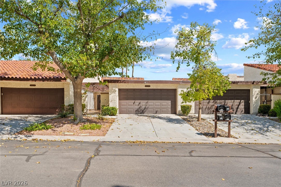 3038 Conquista Court — photo