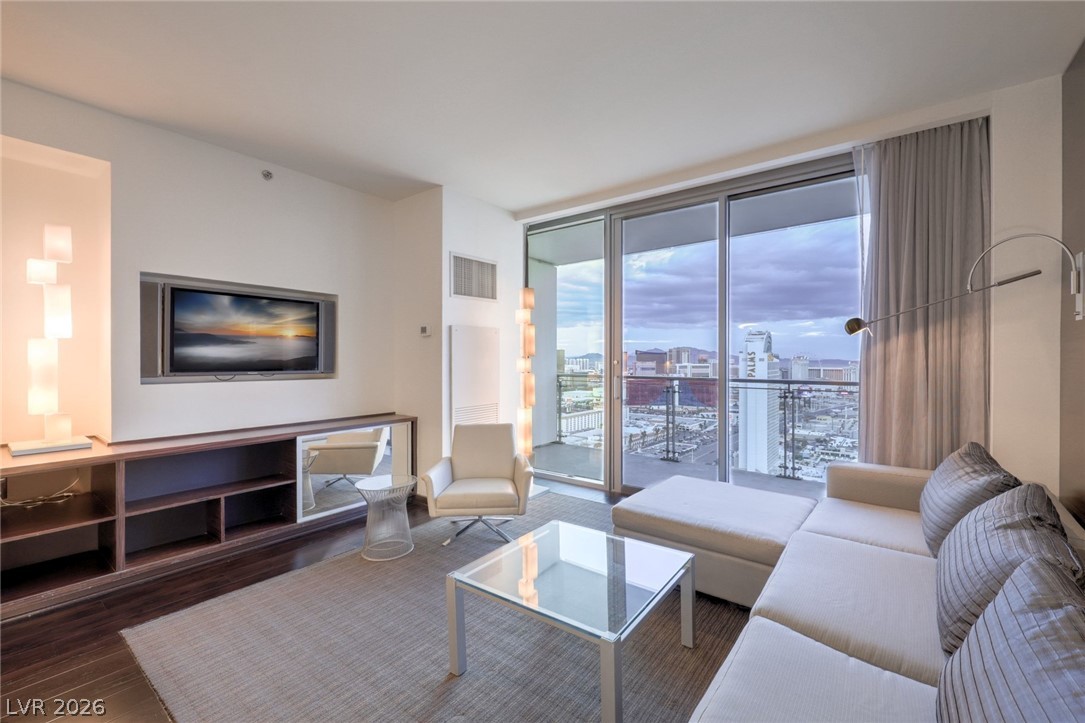 4381 West Flamingo Road 3418 — photo