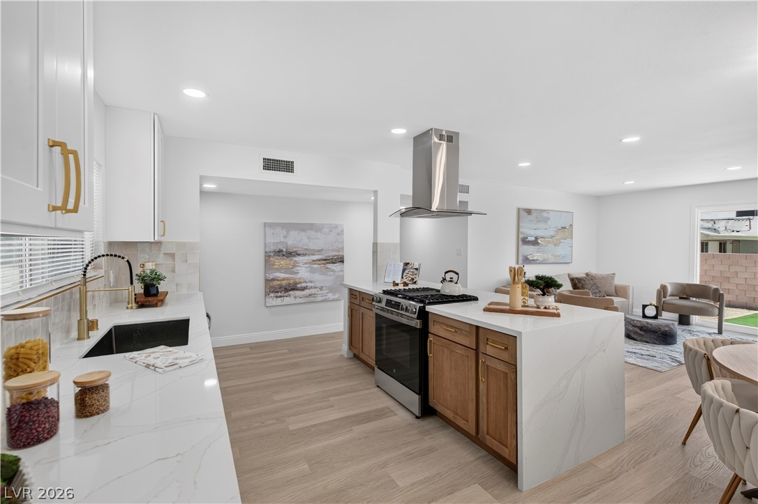 1400 Greenbare Drive — photo