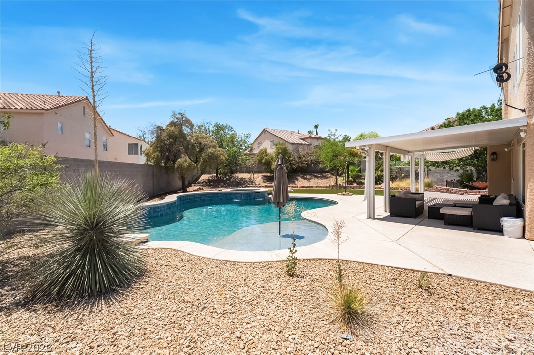 8253 Ruby Mountain Way — photo