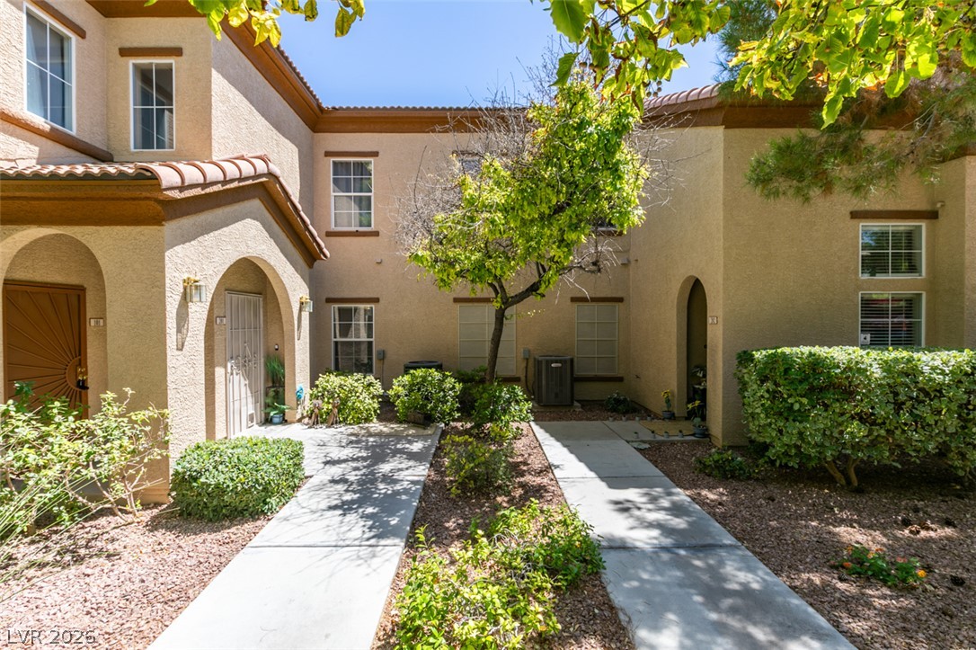 3822 Ormond Beach Street 101 — photo
