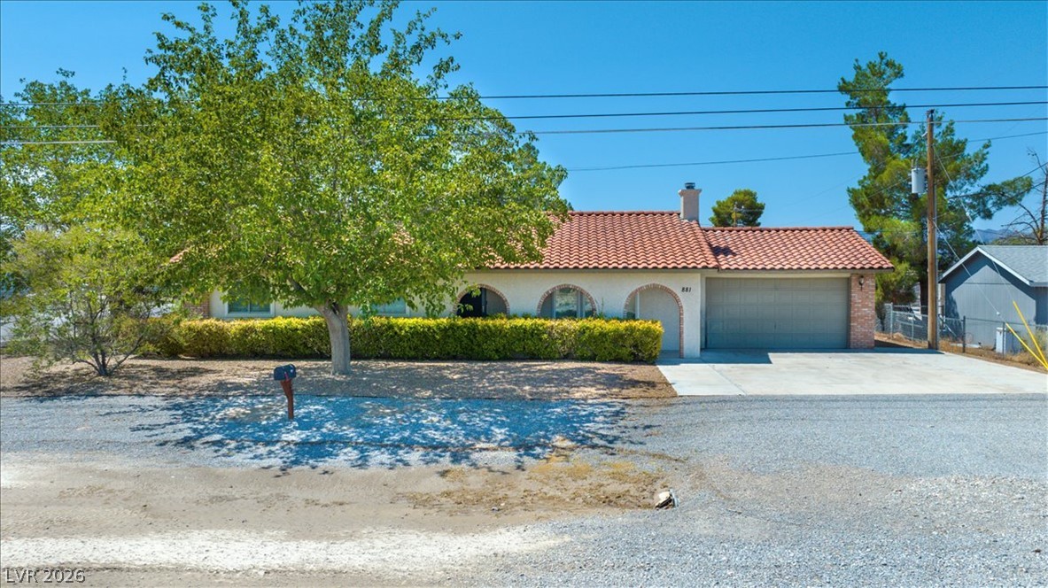 881 East Calvada Boulevard — photo