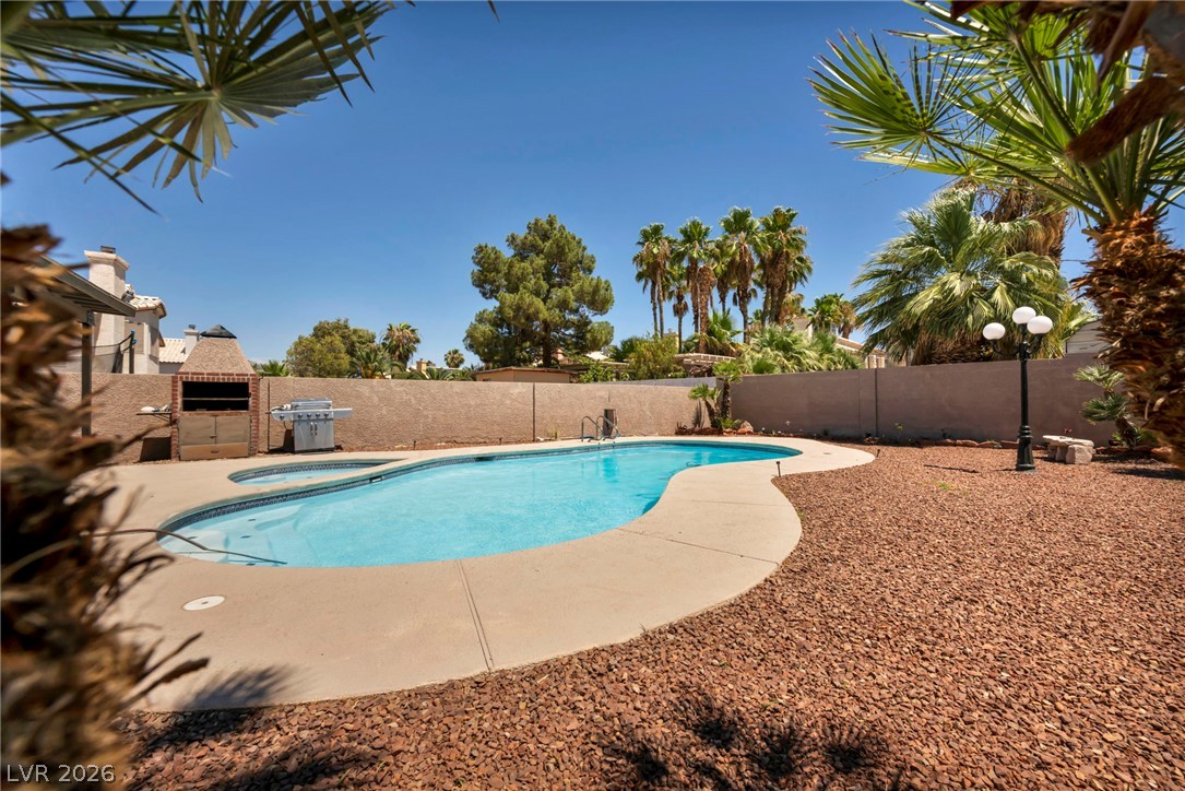 5322 Sandstone Drive — photo