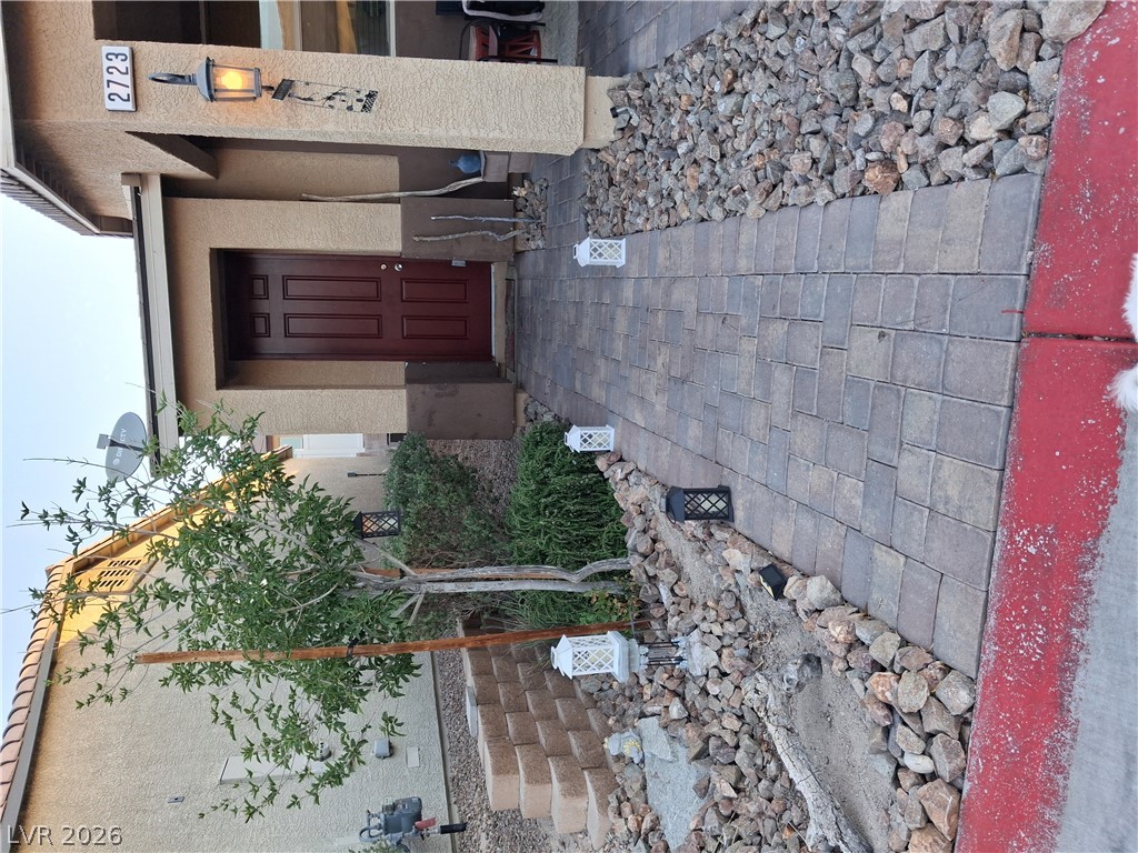 2723 Chinaberry Hill Street — photo