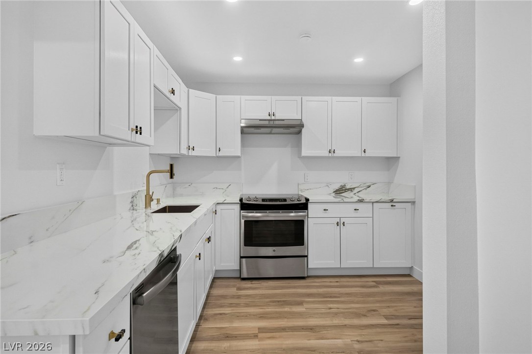 3930 University Center Drive 103 — photo