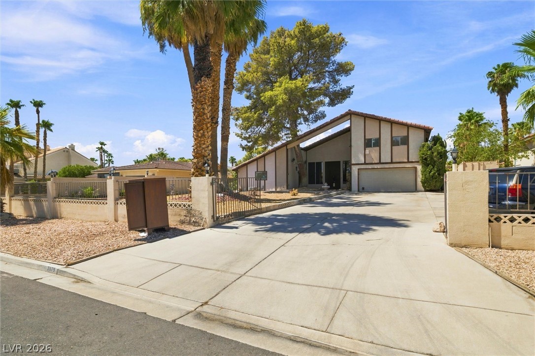3075 Rosanna Street — photo