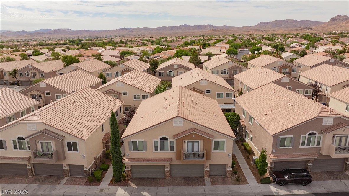 8749 Horizon Wind Avenue 101 — photo